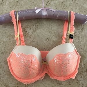 Victoria’s Secret Dream Angels Lace Sequin Bra 34DD NWT